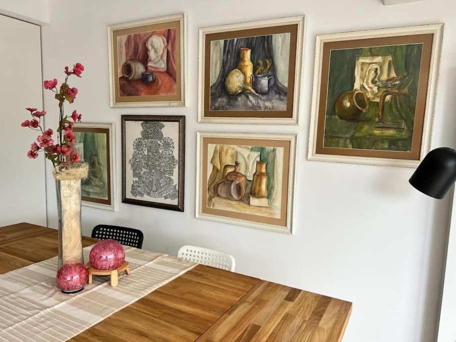 Kazanlak Large Guest House Apartment Near The Center With Full Kitchen & Dining Room, King Beds, Garden Patio, Free Parking & Self Check-In 외부 사진